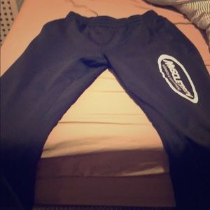 Large muscletech sweat pants